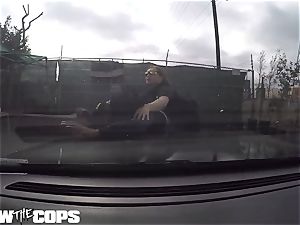 tear up the Cops - nasty cop busts all over lollipop